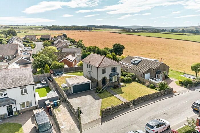 4 Bedroom Detached House For Sale In Ormerod Street, Worsthorne, BB10