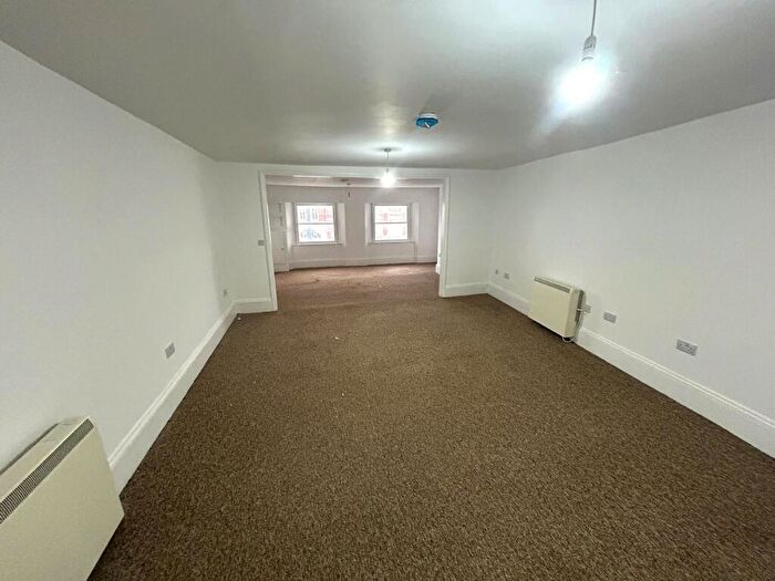 2 Bedroom Flat To Rent In Market Place, Boston, PE21