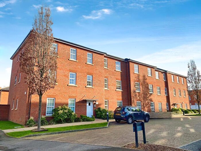 1 Bedroom Apartment To Rent In North Square, Knowle Village, Fareham, Hampshire, PO17
