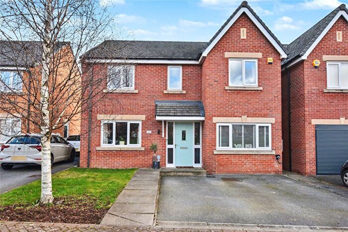 4 Bedroom Detached House For Sale In Jennie Blackamore Way, Crossgates, Leeds, LS15