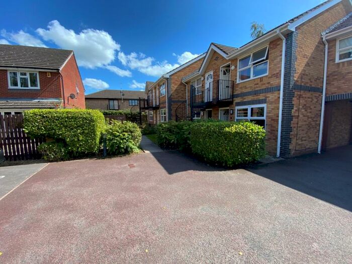 1 Bedroom Maisonette To Rent In Oak Court, Cheltenham, GL52