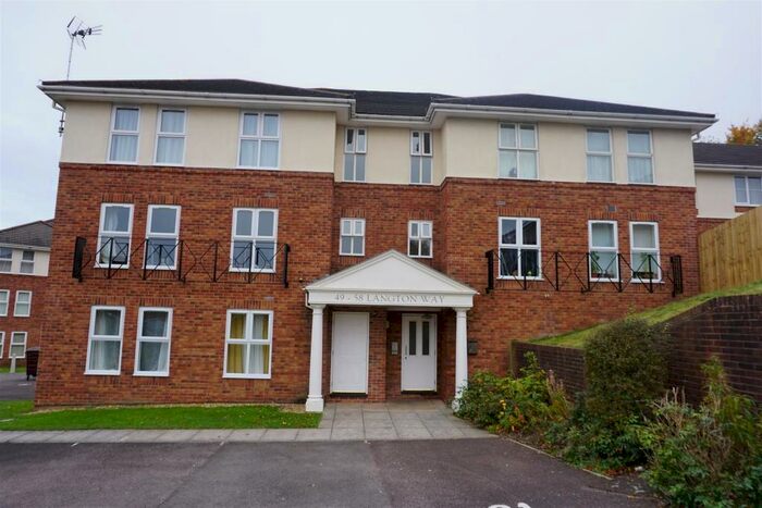 1 Bedroom Apartment To Rent In Langton Way, St. Annes Park, Bristol, BS4