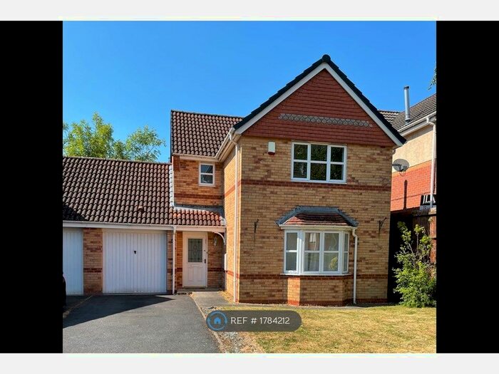 3 Bedroom Detached House To Rent In Celandine Close, Oadby, Leicester, LE2