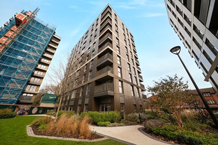 Studio To Rent In Eden Grove, Staines-Upon-Thames, Surrey, TW18