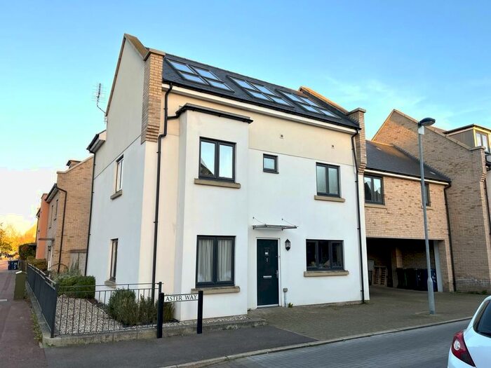 4 Bedroom Link Detached House To Rent In Aster Way, Cambridge, CB4