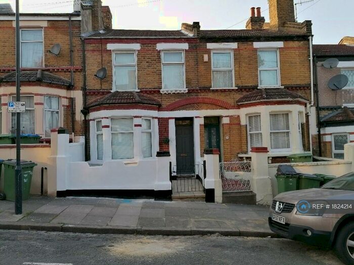 2 Bedroom Terraced House To Rent In Coxwell Road, London, SE18