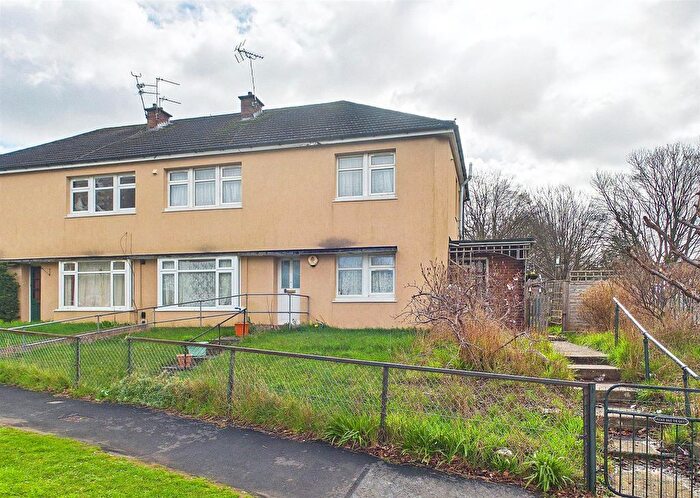 2 Bedroom Flat For Sale In Crow Lane, Henbury, Bristol, BS10