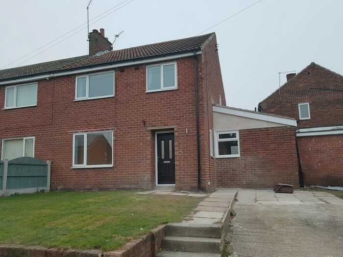 3 Bedroom Semi-Detached House To Rent In Linden Avenue, Wickersley, Rotherham S66