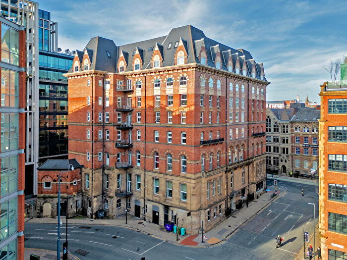 1 Bedroom Apartment To Rent In City Central, Wellington Street, Leeds, LS1