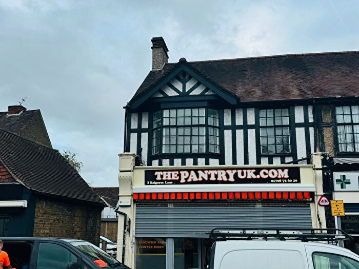 2 Bedroom Flat To Rent In Balgores Lane, Romford, RM2