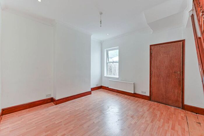 3 Bedroom Terraced House To Rent In Frant Road, Thornton Heath, CR7