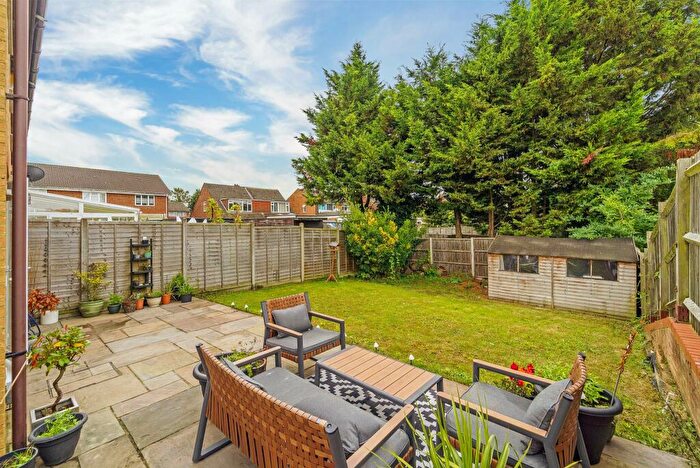 3 Bedroom Terraced House For Sale In Iris Road, West Ewell, Epsom, KT19