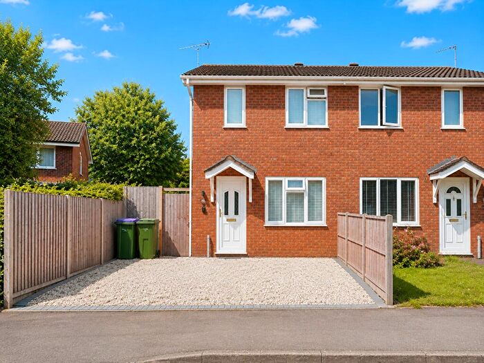 2 Bedroom Semi-Detached House For Sale In Firs Lane, Folkestone, CT19