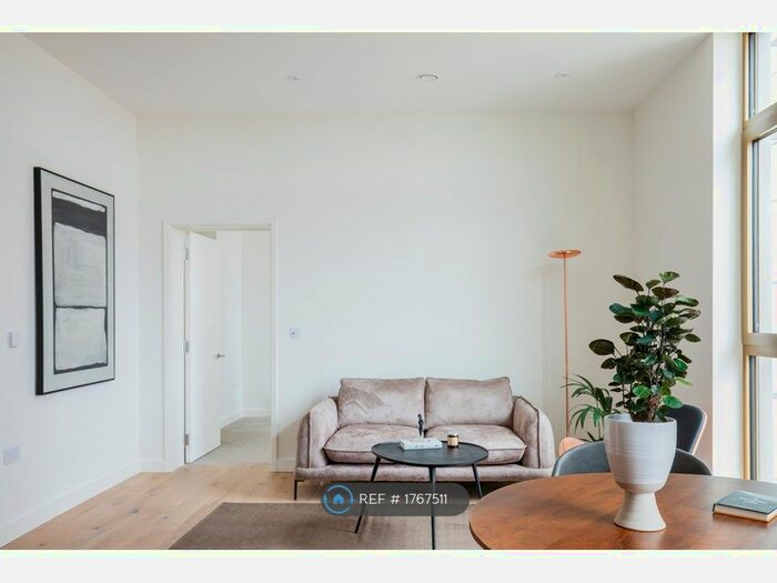 1 Bedroom Flat To Rent In East Apartments, London, N17