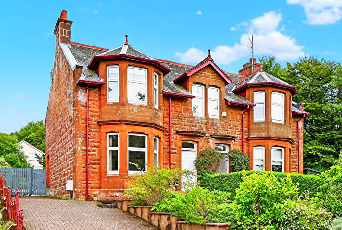 4 Bedroom Semi-Detached House For Sale In Castlepark Villas, Fairlie, KA29