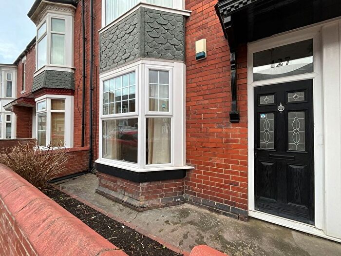 2 Bedroom Flat For Sale In Talbot Road, South Shields, NE34