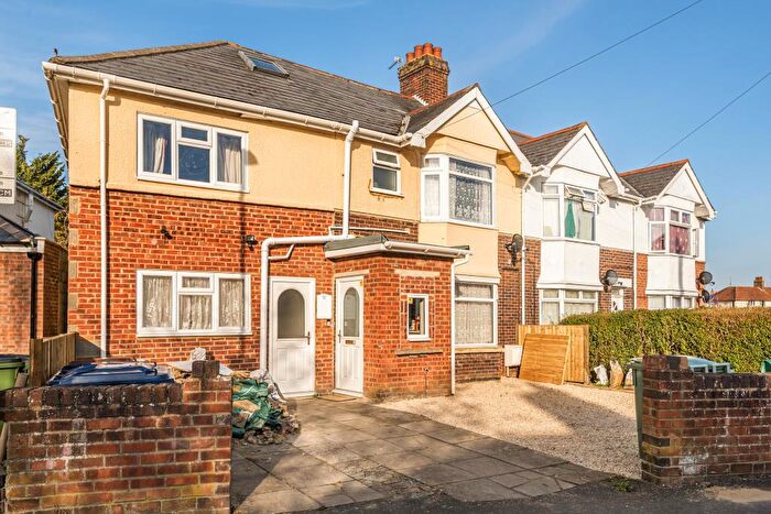 Flat To Rent In Cricket Road, East Oxford, OX4