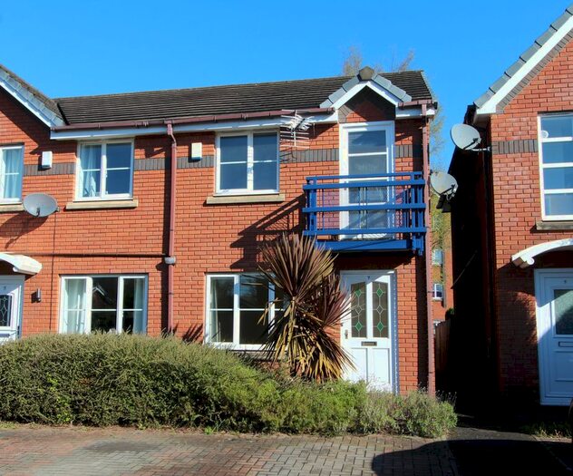 2 Bedroom Mews House To Rent In Endeavour Close, Docklands, Preston, PR2