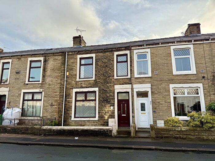 4 Bedroom Terraced House To Rent In Clifton Street, Rishton, Lancashire, BB1