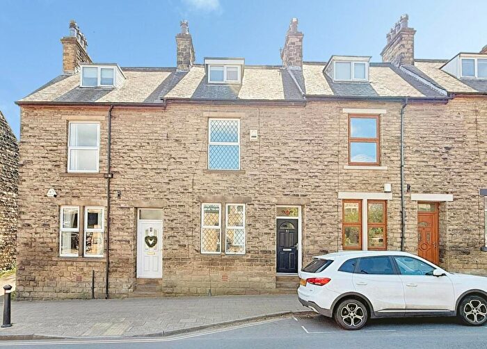 2 Bedroom Terraced House For Sale In Lowtown, Pudsey, West Yorkshire, LS28