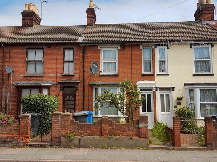 2 Bedroom House To Rent In Bramford Road, IP1