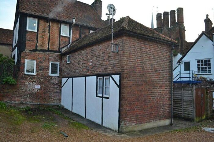 1 Bedroom House To Rent In Rear Of High Street, Hemel Hempstead, HP1