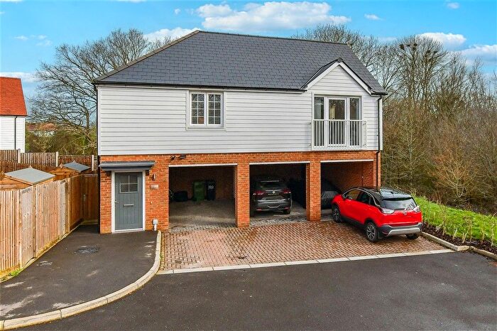 1 Bedroom Property For Sale In Elizabeth Gardens, Northiam, Rye, East Sussex, TN31