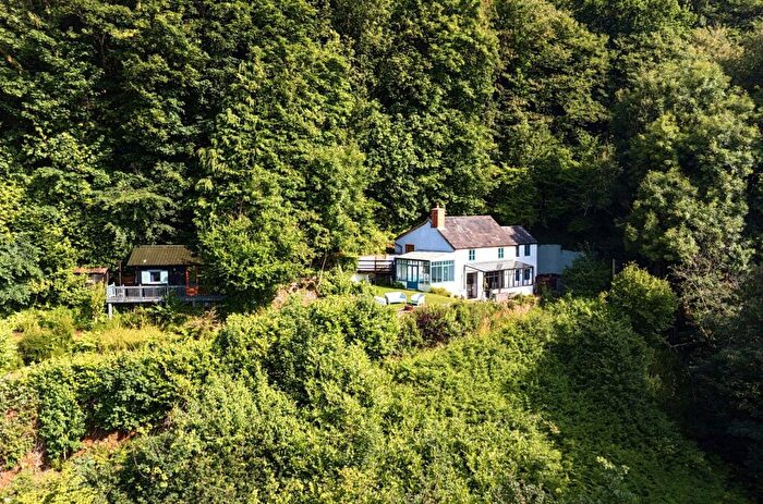 4 Bedroom Detached House For Sale In Llandogo, Monmouth, Monmouthshire, NP25