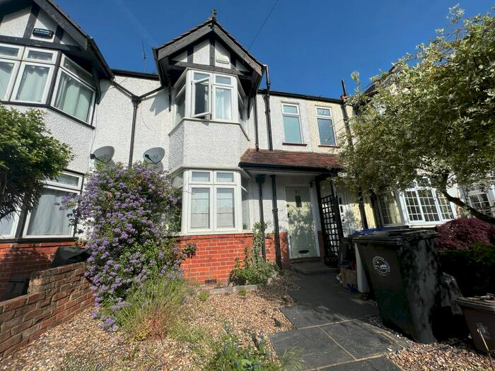 3 Bedroom Terraced House To Rent In Marsham Lane, Gerrards Cross, SL9