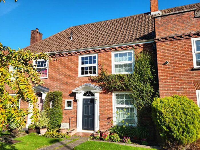 4 Bedroom Terraced House For Sale In St Cross, Winchester, SO23