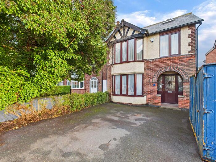 4 Bedroom Detached House For Sale In Sandfield Road, Arnold, Nottingham, NG5