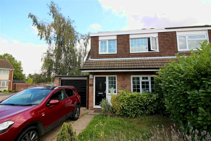 3 Bedroom Semi-Detached House To Rent In Silvesters, Harlow, CM19