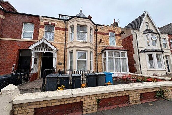 2 Bedroom Flat To Rent In Flat, St. Andrews Road South, Lytham St. Annes, FY8
