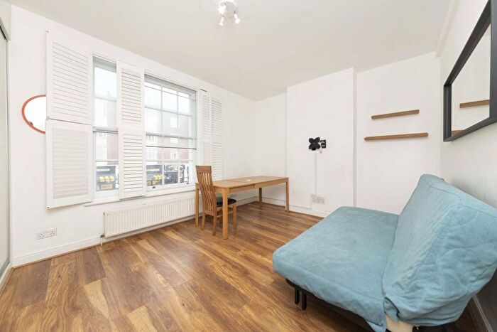 3 Bedroom Maisonette To Rent In Finchley Road, Hampstead, NW3