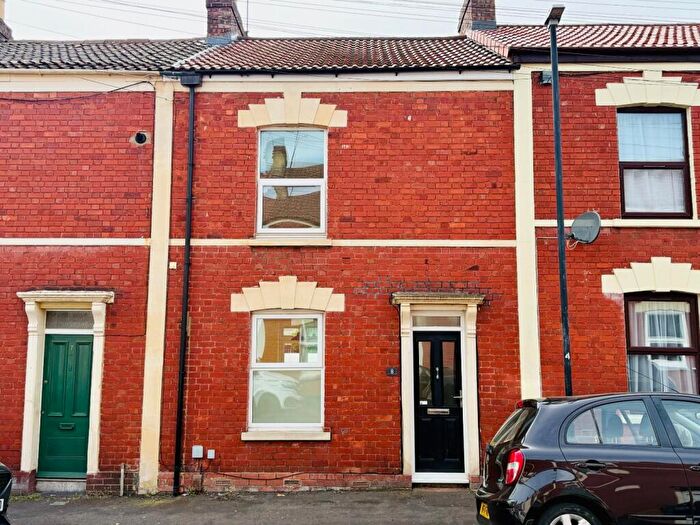 3 Bedroom House For Sale In Lancaster Street, Redfield, Bristol, BS5