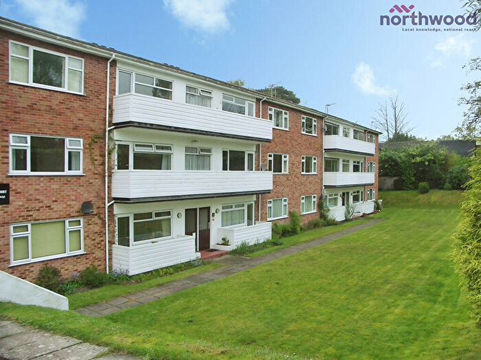2 Bedroom Flat To Rent In Kings Way, Eastleigh, SO53
