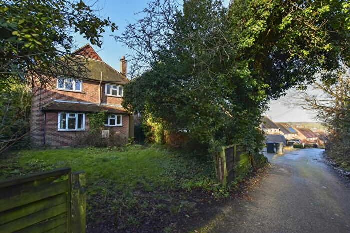 3 Bedroom Detached House For Sale In Swing Gate Lane, Berkhamsted, HP4