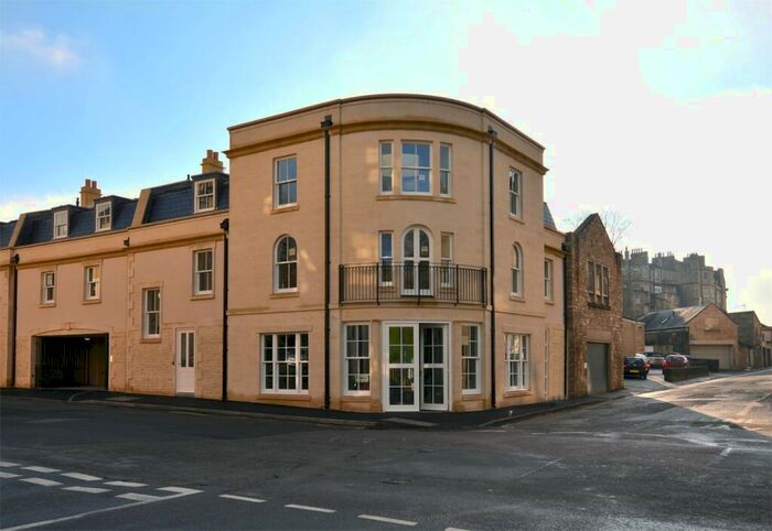 1 Bedroom Flat To Rent In A Crescent Lane, Bath, BA1