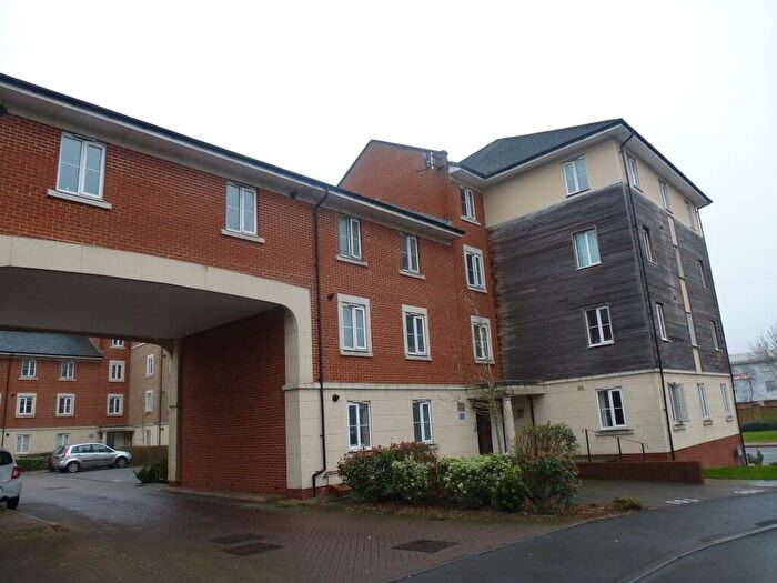 2 Bedroom Apartment To Rent In Ffordd James McGhan, Cardiff, CF11