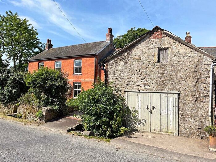 3 Bedroom House For Sale In Front Street, Portesham, Weymouth, DT3