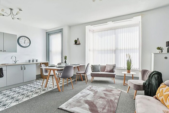 1 Bedroom Flat To Rent In Swindon Street, Bridlington, East Riding Of Yorkshi, YO16