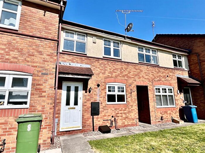 2 Bedroom House To Rent In Abbey Close, Meadowcroft Park, ST17