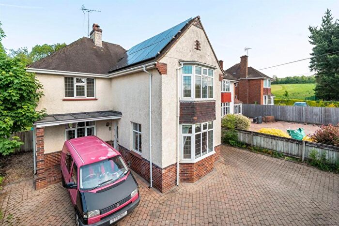 4 Bedroom Detached House For Sale In Rydon Lane, Exeter, EX2