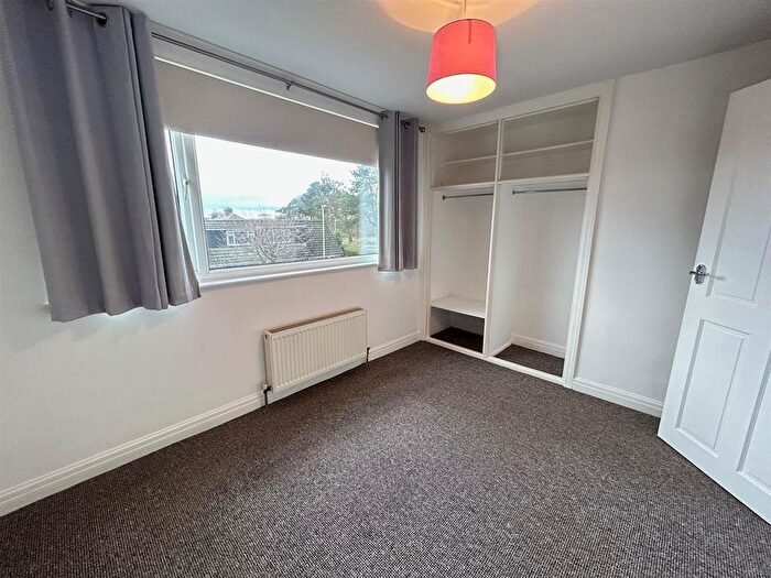 5 Bedroom Semi-Detached House To Rent In Chantry Road, East Ayton, Scarborough, YO13