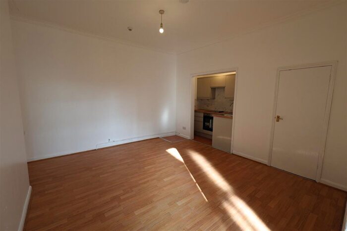 Studio To Rent In High Street, Kingswood, Bristol, BS15