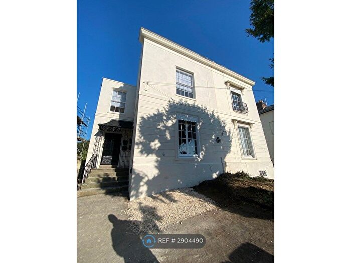 1 Bedroom Flat To Rent In Spa Villas, Gloucester, GL1
