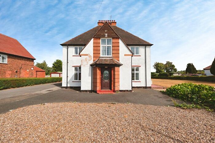 4 Bedroom Detached House For Sale In Langwith Drive, Langwith, Mansfield, Derbyshire, NG20
