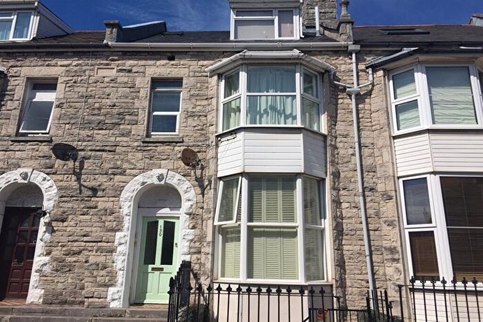 1 Bedroom Flat To Rent In Swanage, BH19