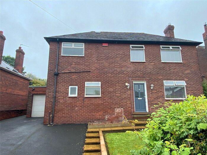 3 Bedroom Detached House To Rent In Frank Lane, Thornhill, Dewsbury, WF12