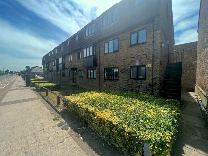 1 Bedroom Maisonette To Rent In Newbury Park, IG2